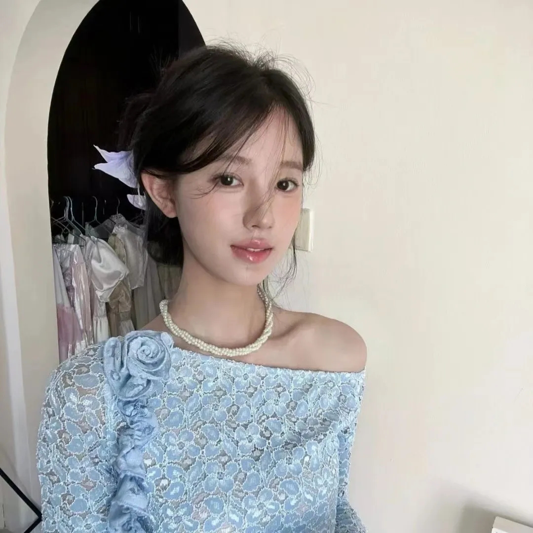 绝美女头真人女生头像_美女照片头像真人图片