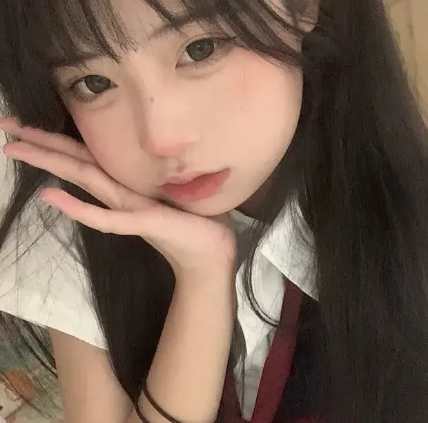 美女壁纸桌面2k_美女头像甜美卡通