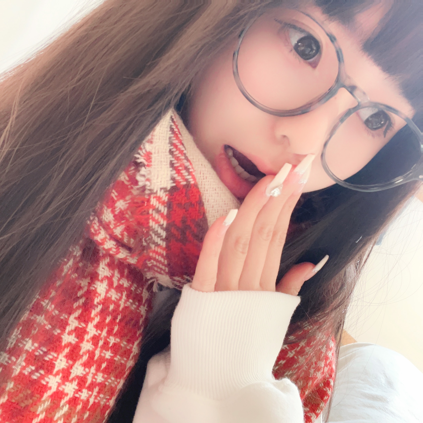 美女图片微信头像_美女壁纸图片2025最新款