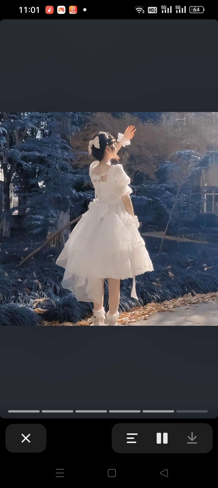 美女照片游泳卡通_美女照片。
