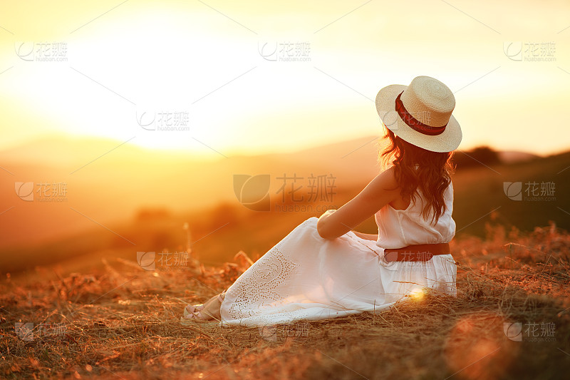 三八妇女节女神节女王节唯美浪漫人物剪影背景图片素材_美女图片微信头像