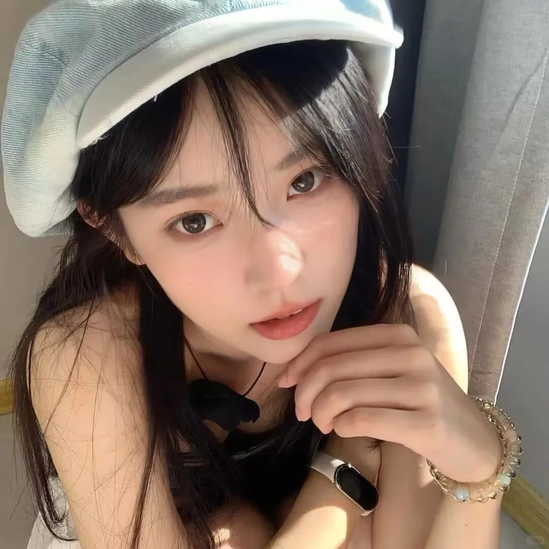 情侣头像_美女头像真人头像高冷