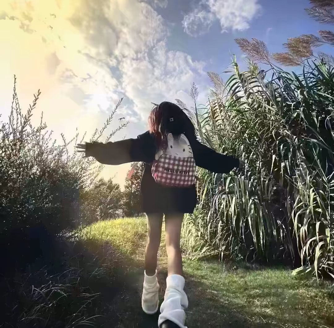 美女壁纸动漫_美女壁纸4k高清清纯