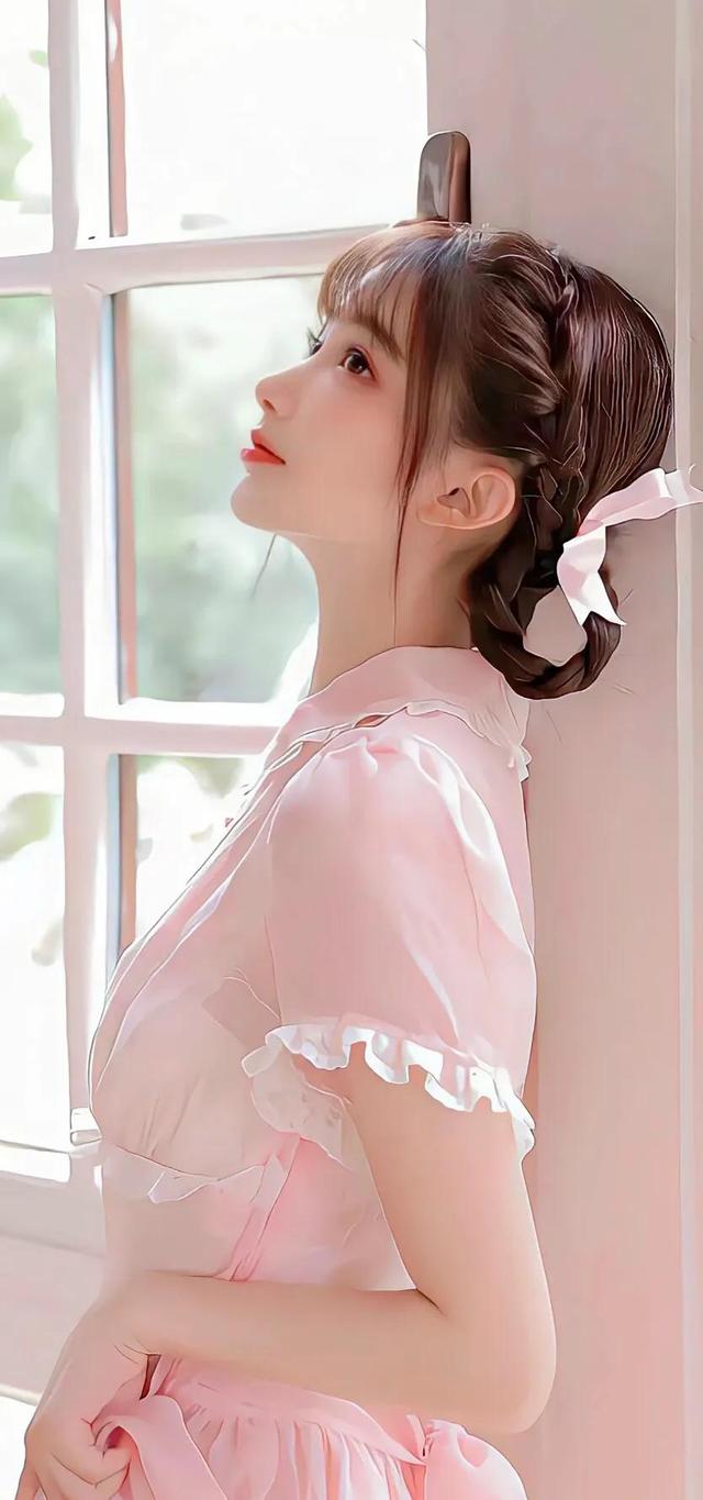 美女壁纸第期刘诗诗今日头条_美女头像真人头像高冷
