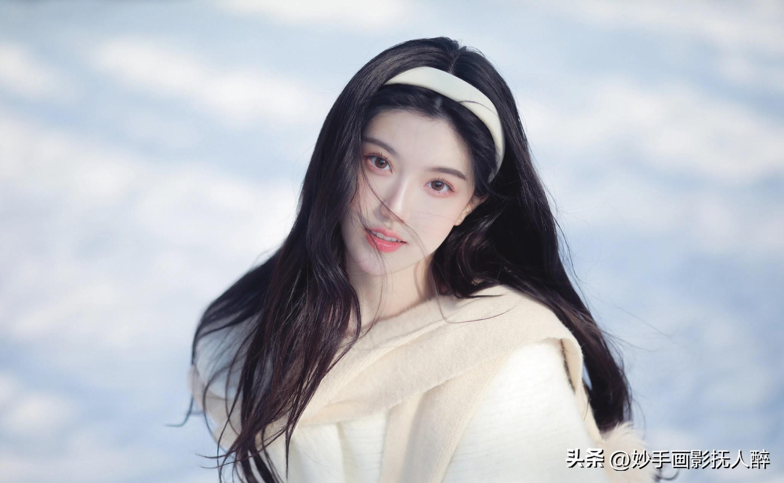 画板_美女壁纸抖音