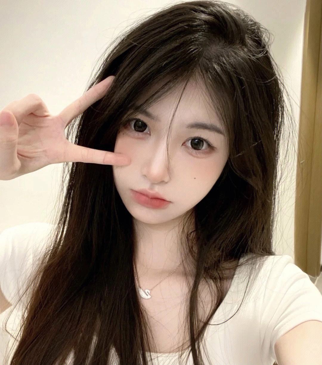 美女头像生活照真人多张你就是世界上最幸福的人_美女图片微信头像高清头像