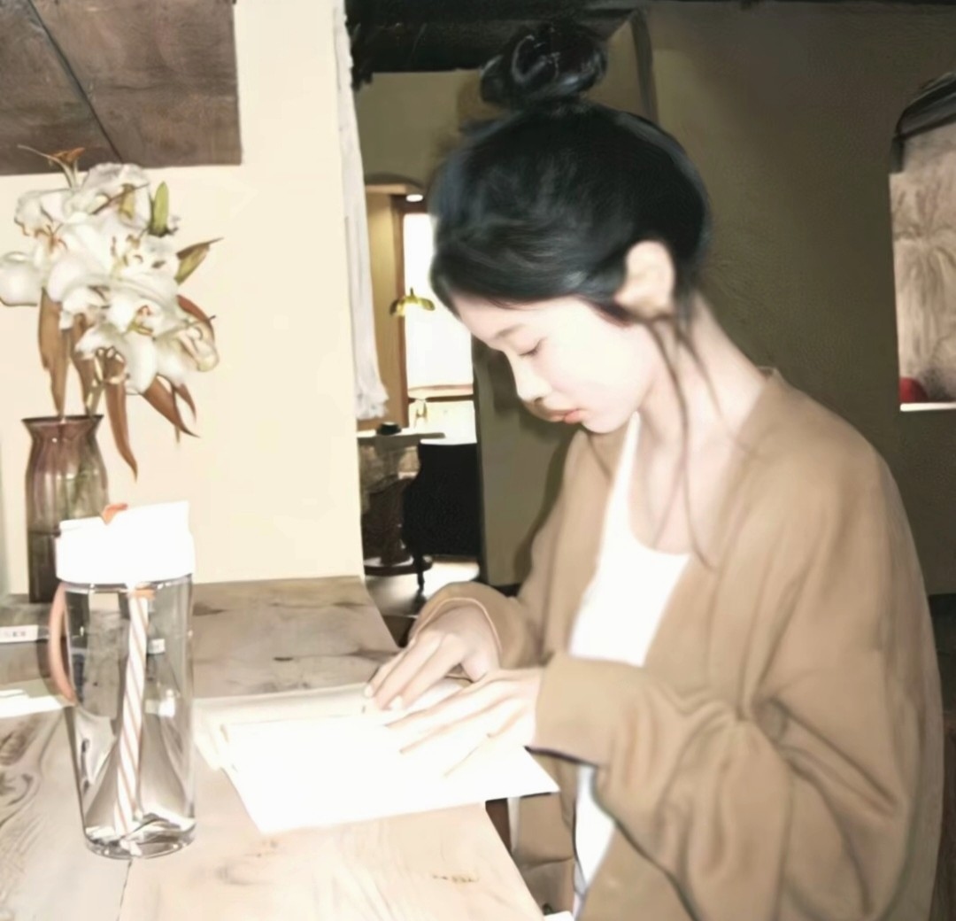 已婚妇女回春按摩美女壁纸手机壁纸