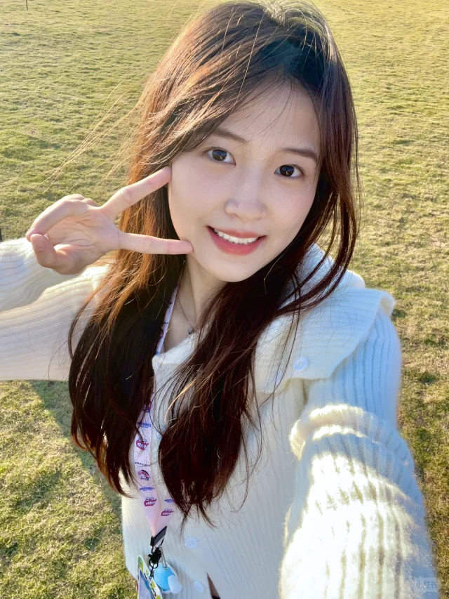 微博随时随地发现新鲜事_美女头像真人