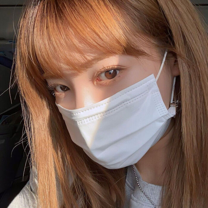 危机中的勇气美女壁纸全屏