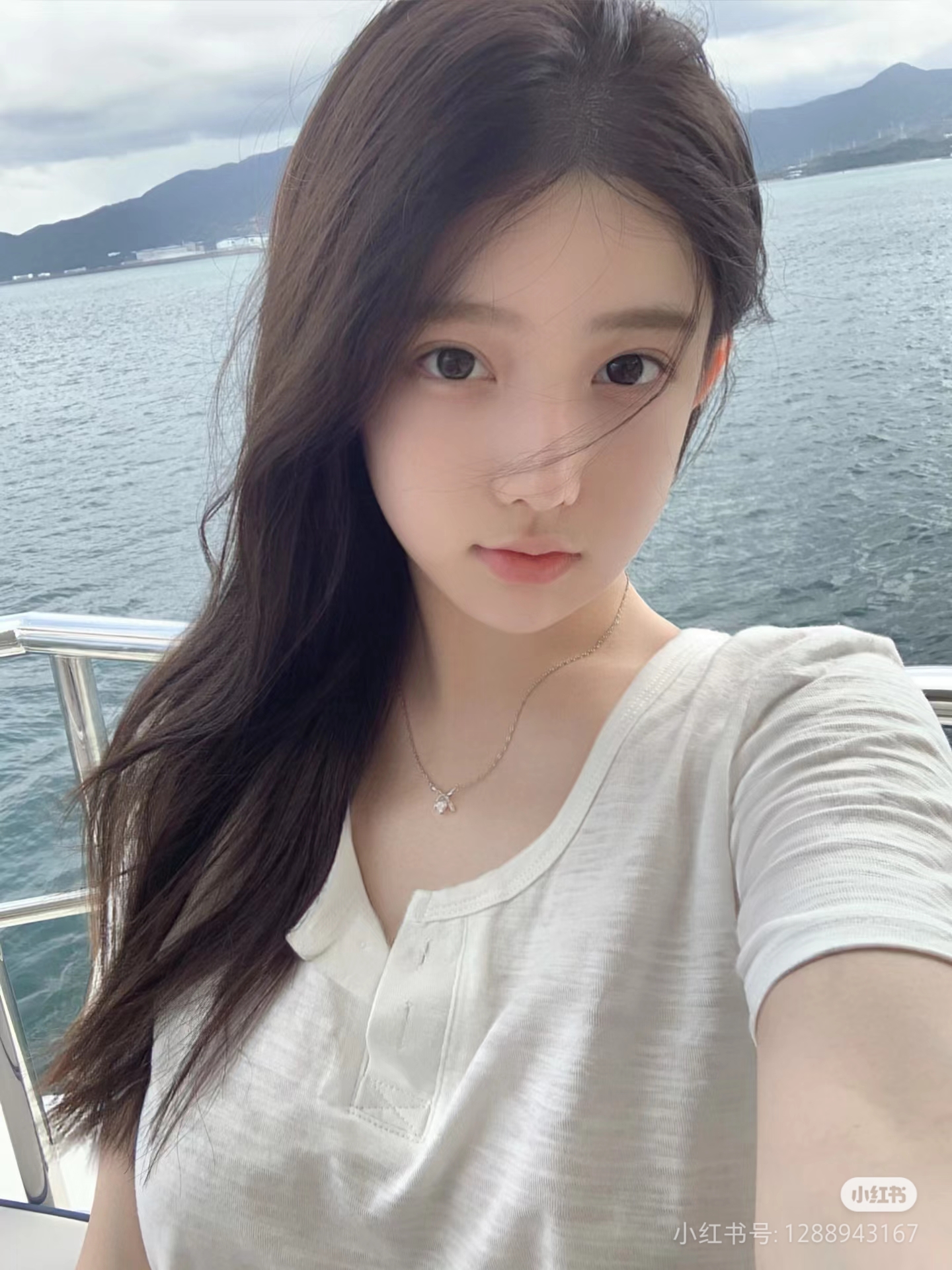 美女名模_美女头像背影