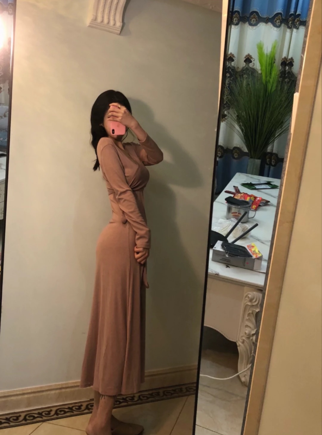 高颜值精致身材酒店爆操美女头像真人高冷