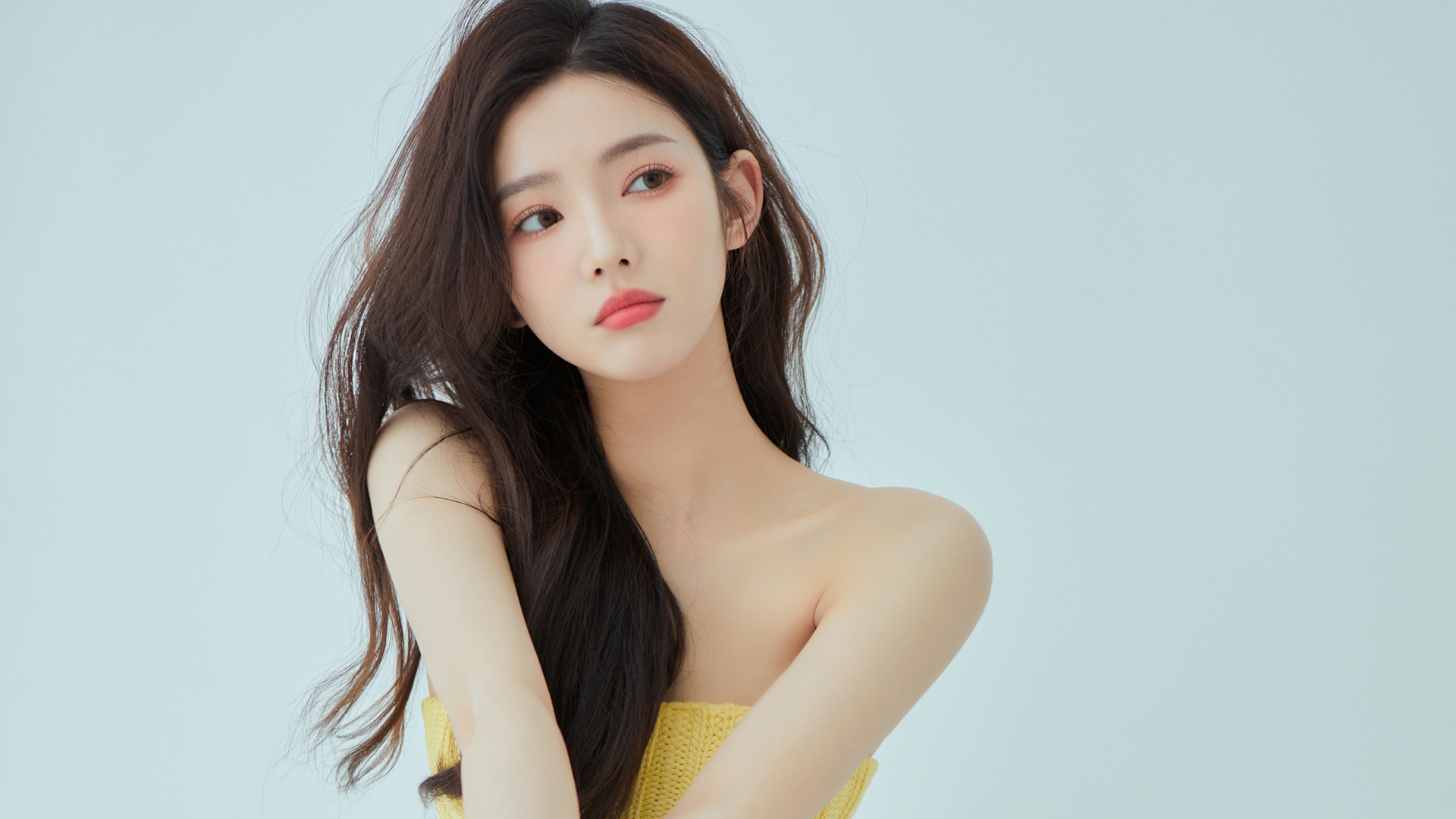 有哪些真人美女壁纸又纯又欲的知乎_美女壁纸手机壁纸图片身材养眼