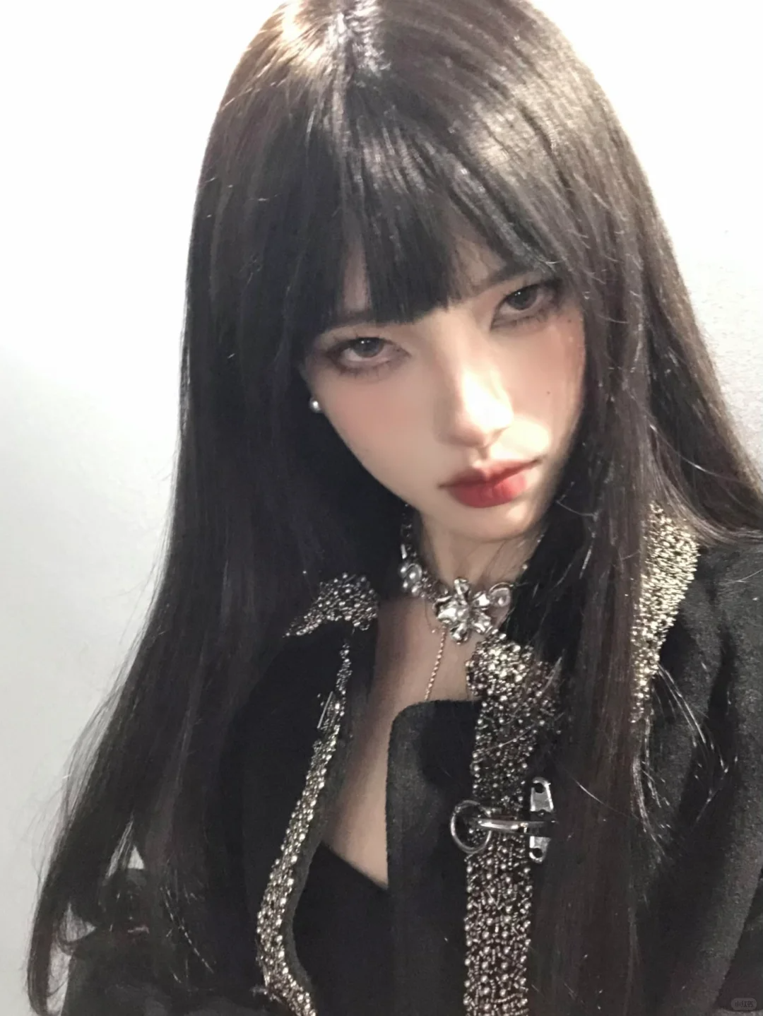 光影头像_美女热舞